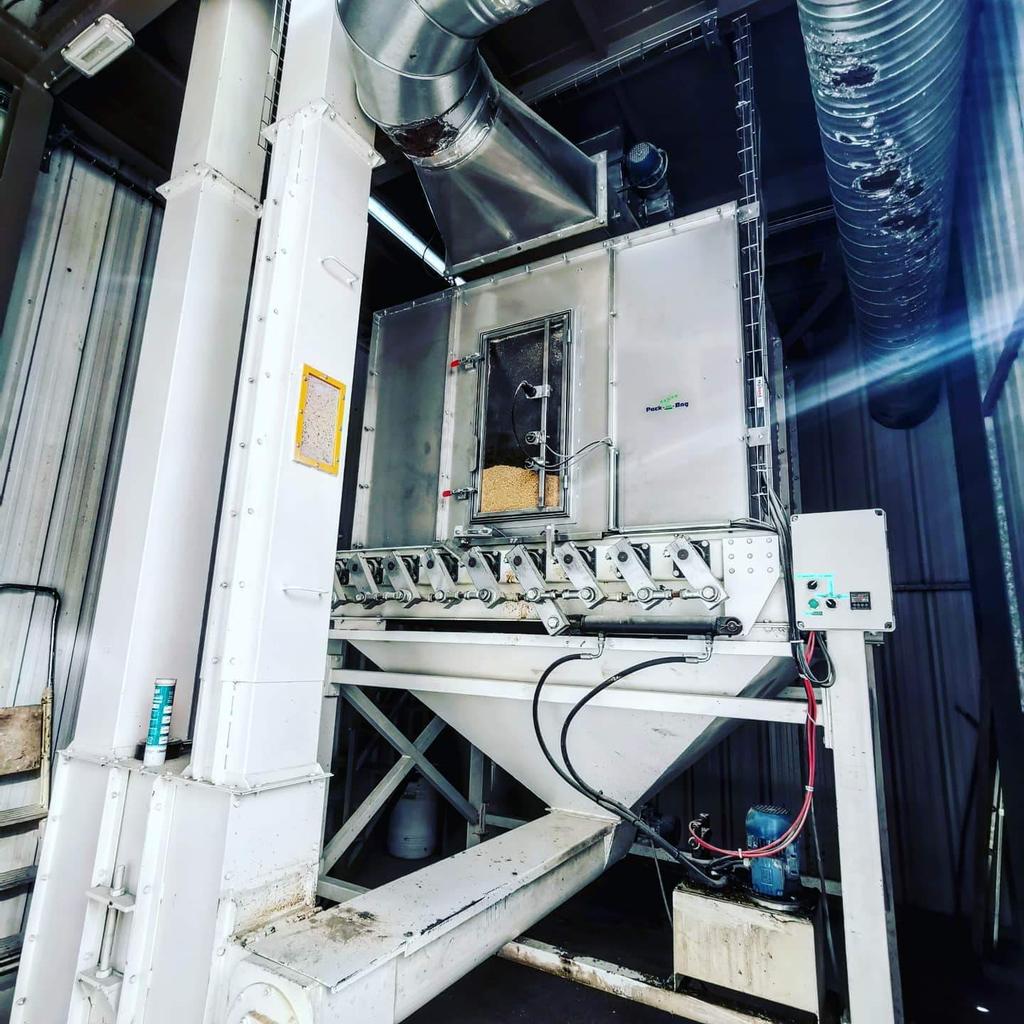 packinbag's tweet photo. Visita #PACKINBAG 👨💼 a 📍#LUGO 🇪🇦 ao nosso cliente 🤝 #CEREALESREGO
.
.
.
💯O próximo EQUIPAMENTO pode ser o seu! 🛠️CONTACTE-NOS
.
#equipamentosindustriais
#engenharia
#metalomecanica
#madeinportugal
#portuguese
#portuguesecompany
#empresasportuguesas https://t.co/T3feX9YSDu