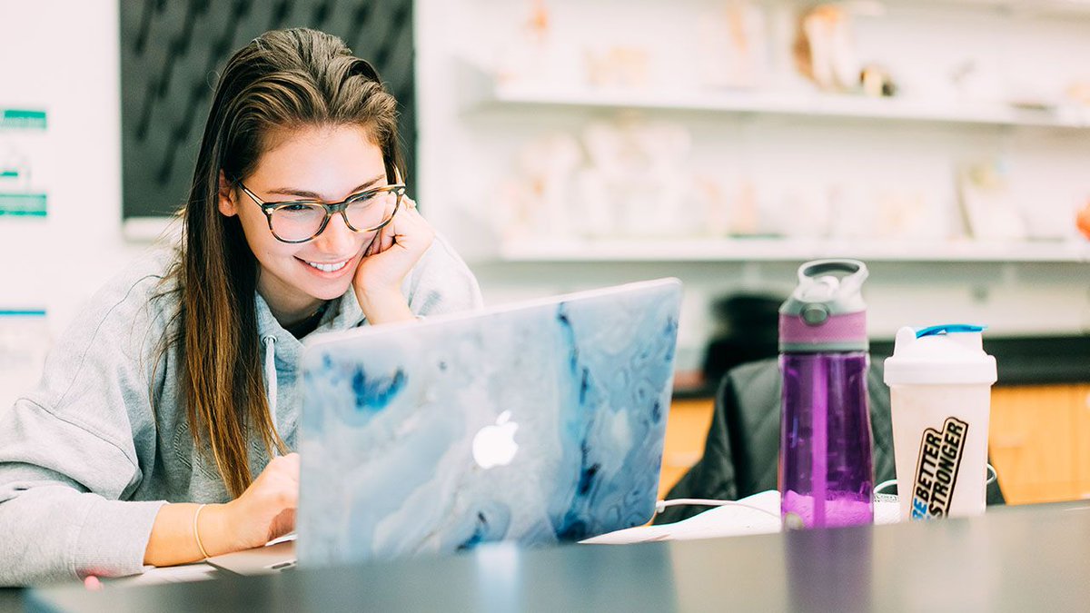 ohiodominican's tweet photo. Did you know that ODU offers more than 30 undergraduate courses at nearly half the usual cost during our summer term? Convenient, affordable, online and on campus, our courses cover a wide range of popular fields of study. Visit https://t.co/H80J2oAkqj to learn more. #ODUSummer https://t.co/Vcx6jyDd5s