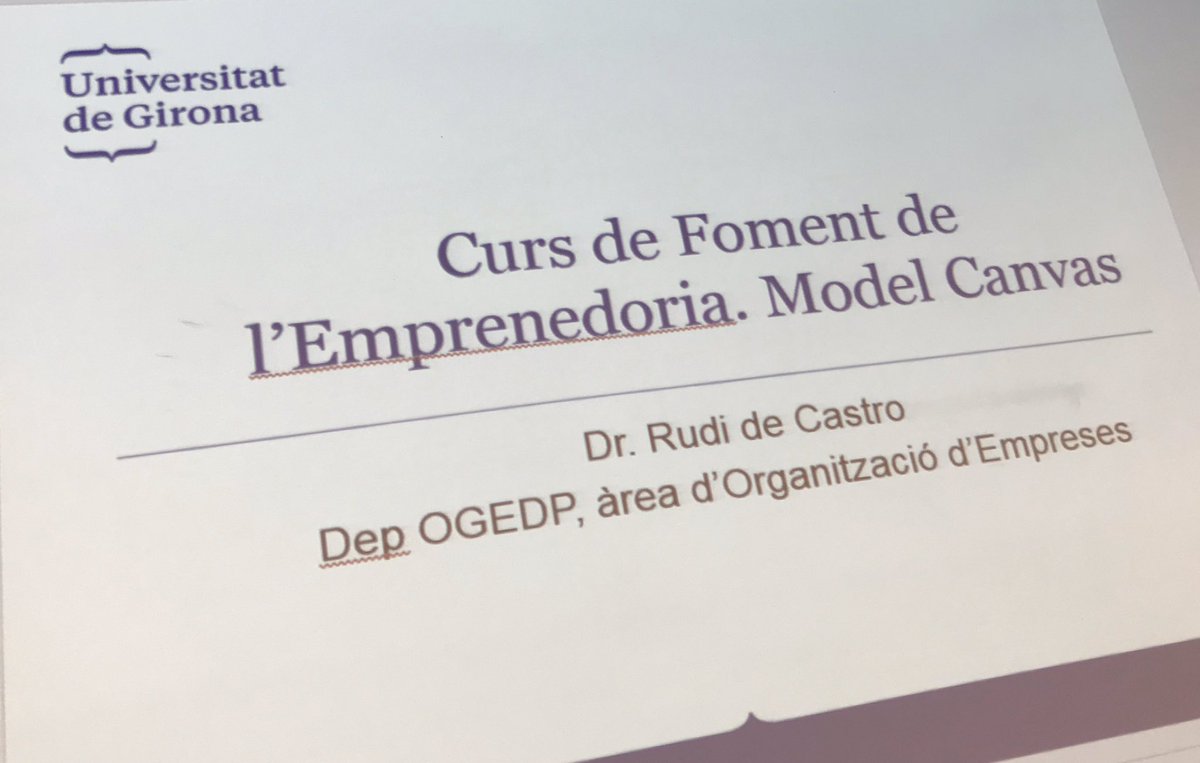 rudi_dKas's tweet photo. Avui a la sessió de #geografia dedicada a #emprenedoria i #modelCanvas, en nom de la @UdGCJE. Moltes gràcies @jaumefeliu per donar-nos visibilitat. Endavant amb projectes emprenedors! @UdGLletres @univgirona @AndreaBikfalvi @LVallllosera @CarmeSaurina https://t.co/6CYhXi561a