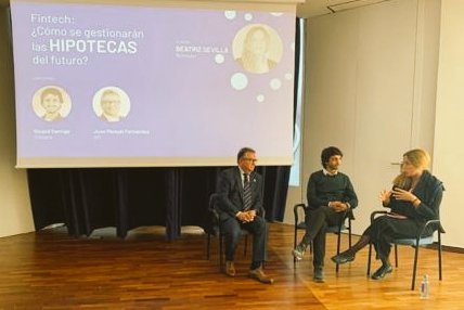 Nuestro equipo no para de moverse. Beatriz Sevilla, nuestra responsable de hipotecas, en el foro <a href="/proptech_es/">Proptech</a> de <a href="/inmotecnia/">Inmotecnia</a>. "El precio atrae pero no es decisivo. Lo que realmente importa es la calidad del servicio y la imagen de marca". #neobanco #hipotecas