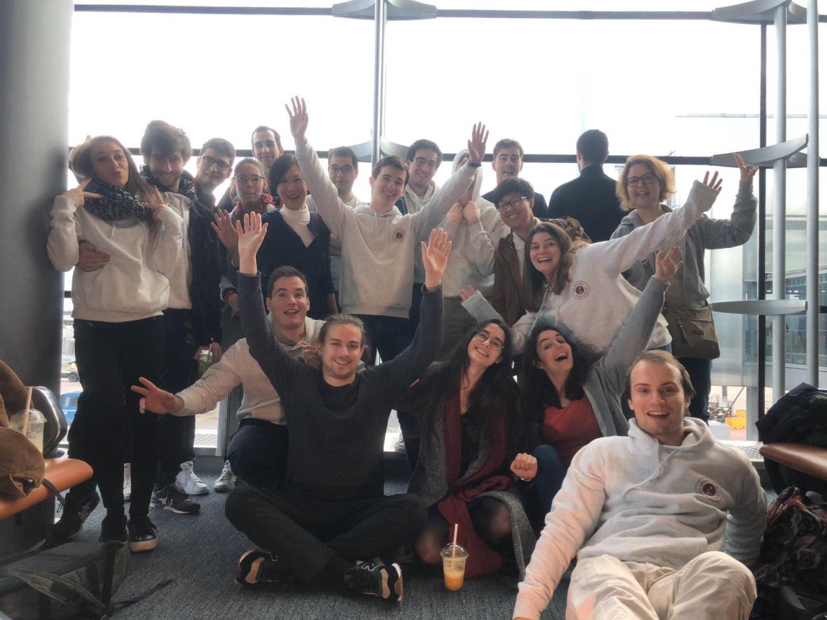 UnivParisSaclay's tweet photo. 🚀 [#UPSaclayChallenge]

Un voyage immersif #SiliconValley pour 9 #startups, lauréates 🏆 #ChallengeStartup @UnivParisSaclay: 
🐛Pelopou
💻Alizé Photonics
🥚@CirculEgg
💊Ummon
💉Octopus medical
👀@eyeroes
💤Nanonap
🚌@EZYMOB1
🧗‍♂️Escalib

👉 https://t.co/6zJF271fou
@StartinSaclay https://t.co/FMkOVfWDGf