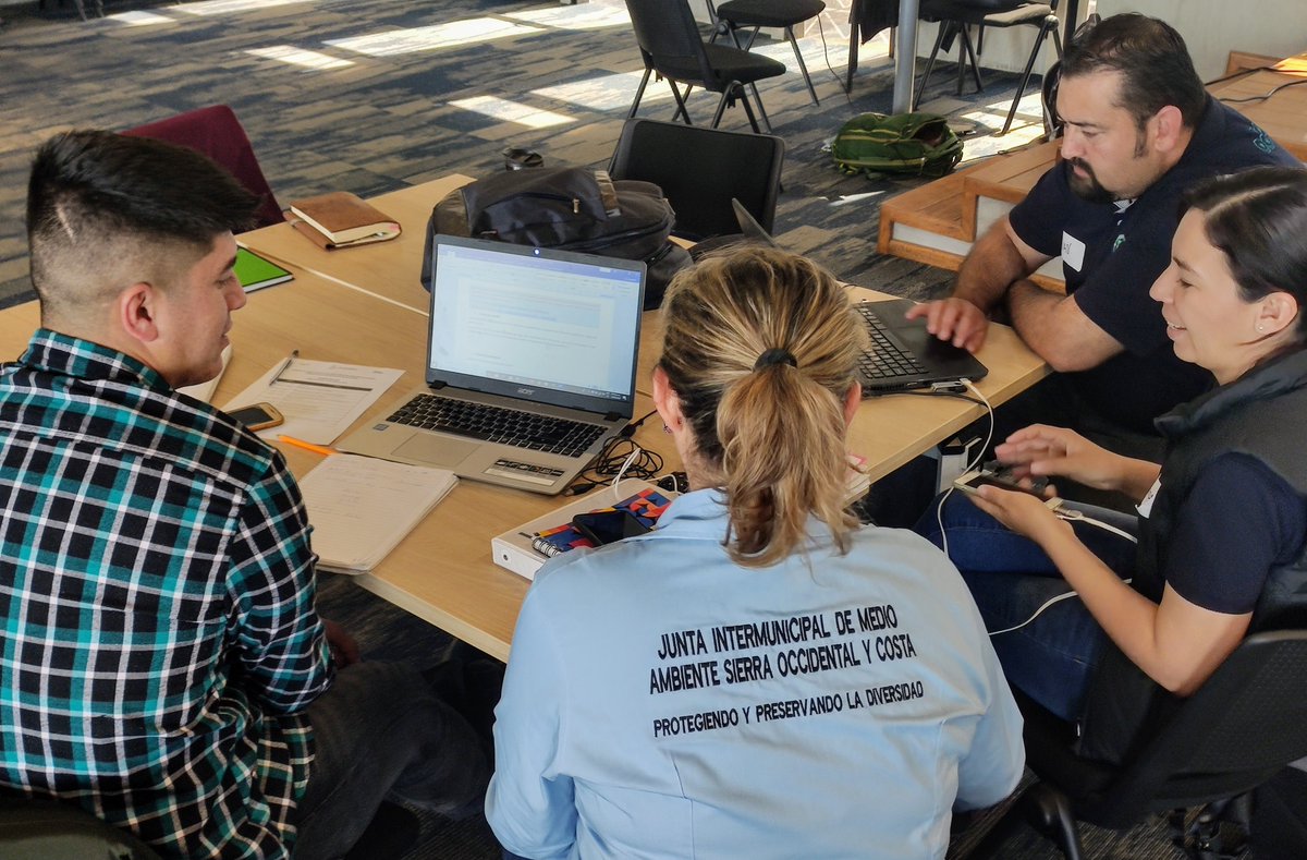 Ayer fue el 2do Taller de Financiamiento y #ProcuracióndeFondos con las #JIMAS, capacitamos sobre #ArquitecturaFinancieraClimática y diseño de proyectos. Gracias <a href="/aipromades/">Aipromades</a> @JIAS_AltosSur <a href="/JICOSUR/">JICOSUR</a> <a href="/JIRA_MX/">JIRA</a> <a href="/JIRCOMx/">JIRCO</a> <a href="/LaJISOC/">JISOC Jalisco</a> <a href="/JIMAV_Jalisco/">JIMAV</a> <a href="/JINOR16/">JINOR</a> #JIMAL <a href="/Mexico_TNC/">TNC México</a> <a href="/SemadetJal/">SEMADET Jalisco</a>