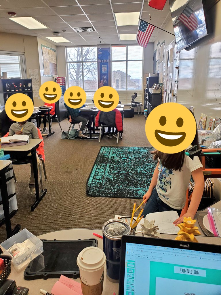 ChelsBels_3's tweet photo. Student led problem solving block! @NorthwestMATH @nyoung0119 @JCTElementary #JCTGoForLaunch #TheLearningCafe https://t.co/zaLW1YvENO