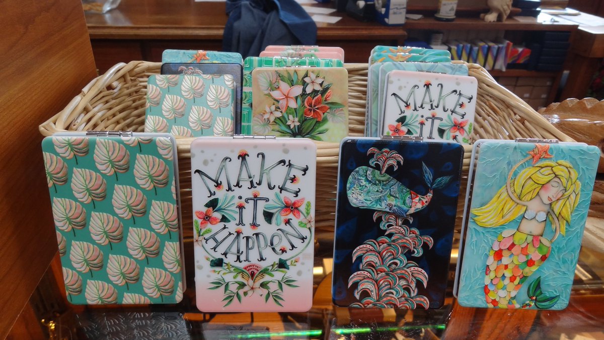 prairieedge's tweet photo. Good Morning Family and Friends: We are starting to get our new product in, the selections are awesome 😊

Have a great day everyone, take very good care of each other ❤️

#ShopLocal #GiftIdeas #DowntownRC #PrairieEdge #SiouxTradingPost https://t.co/4D8B2jwcJD