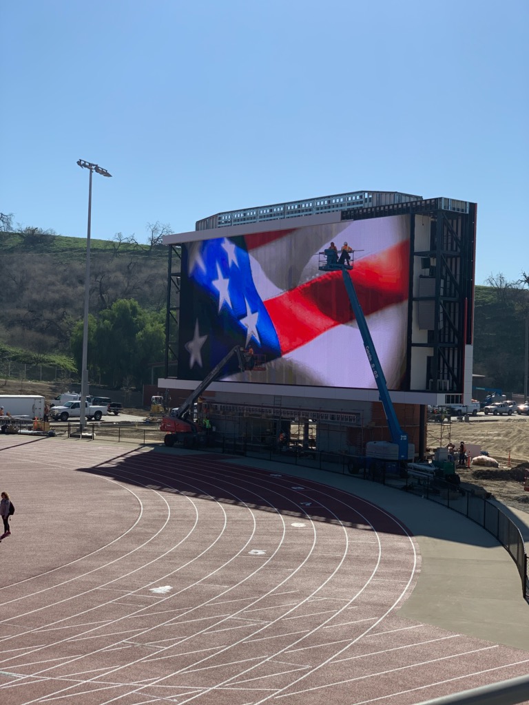 mtsacfootball's tweet photo. Out here testing the JUMBOTRON #SACDAWGNATION #MOUNTIESTRONG #MOUNTIEMUSCLE #Born2Win #MountieCountry https://t.co/zVNnf0T47U