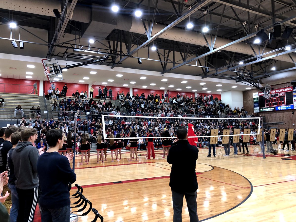 dulcez's tweet photo. It's a great day to be a Jaybird!  Go get 'em, @jayswrestling!  #JayPrideNeverDies #OnceAJay #AlwaysAJay https://t.co/kY4eAkcBm2