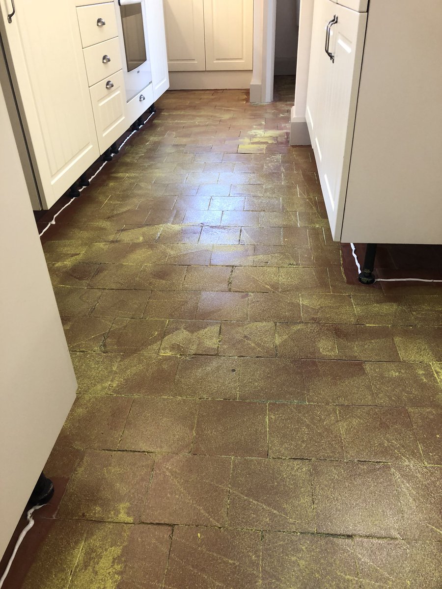 Shining like glass 👍 trusting the yellow bucket <a href="/jwrightfooring/">John Wright</a> <a href="/FBallUK/">F. Ball and Co. Ltd.</a> <a href="/CroftsLee/">LEE CROFTS</a>  #excellenceasstandard