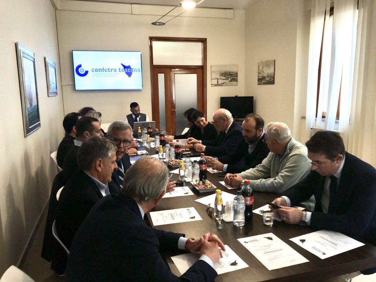 SPEDIMAR (@spedimar) on Twitter photo Oggi a Livorno, presso gli uffici di Spedimar, Consiglio Direttivo di Confetra Toscana. Presente il Direttore Ivano Russo. @confetra <a href="/gloriadari/">Gloria</a> <a href="/ValeriaGassani/">Valeria Gassani</a> <a href="/InterportoTC/">Interporto Toscana</a> <a href="/InterportoPrato/">Interporto Prato</a> <a href="/AdspAltoTirreno/">Porti Alto Tirreno</a> <a href="/regionetoscana/">Regione Toscana</a> Oggi a Livorno, presso gli uffici di Spedimar, Consiglio Direttivo di Confetra Toscana. Presente il Direttore Ivano Russo. @confetra <a href="/gloriadari/">Gloria</a> <a href="/ValeriaGassani/">Valeria Gassani</a> <a href="/InterportoTC/">Interporto Toscana</a> <a href="/InterportoPrato/">Interporto Prato</a> <a href="/AdspAltoTirreno/">Porti Alto Tirreno</a> <a href="/regionetoscana/">Regione Toscana</a>