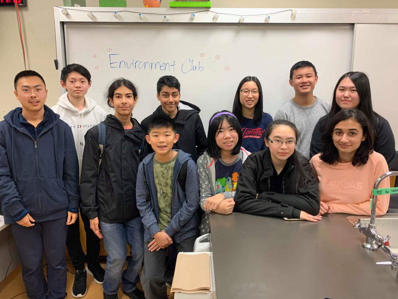 BCGreenGames's tweet photo. #ProjectSpotlight students at Fraser Heights Secondary have been working to remove invasive plants in their local park. What a great way to be an #EnvironmentalSteward!
https://t.co/jP9b62JM3r
@FraserHtsSec #sd36earn @Surrey_Schools #SWTeen https://t.co/eQbJB7hsQm