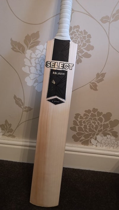 SelectCricket's tweet image. Look at this BEAUTY of a bat custom made, fresh out of the workshop for Surrey CCC Select ambassador Kirstie White! 😍😍

Get yours now ✅✅

Package deals and discount packages available, please message us to enquire

#Select2020 #SelectCricket #ProWillow