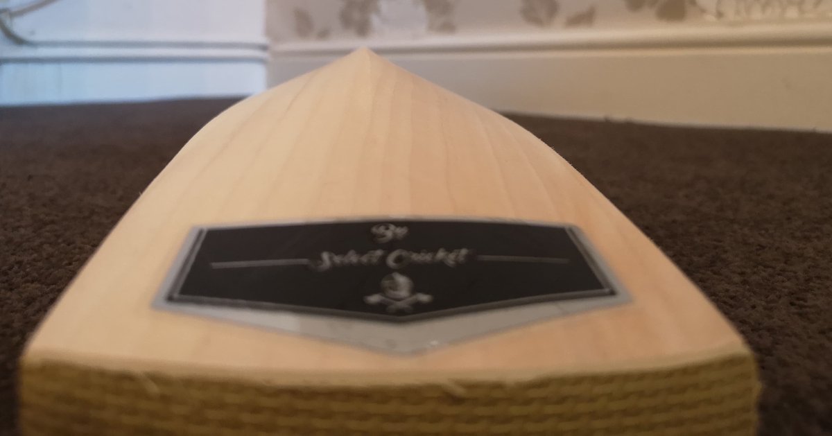 SelectCricket's tweet image. Look at this BEAUTY of a bat custom made, fresh out of the workshop for Surrey CCC Select ambassador Kirstie White! 😍😍

Get yours now ✅✅

Package deals and discount packages available, please message us to enquire

#Select2020 #SelectCricket #ProWillow