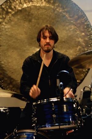 77MASH's tweet photo. #OnThisDay, 1972, born #NeilPrimrose - #Travis https://t.co/TRxXtvMvJe