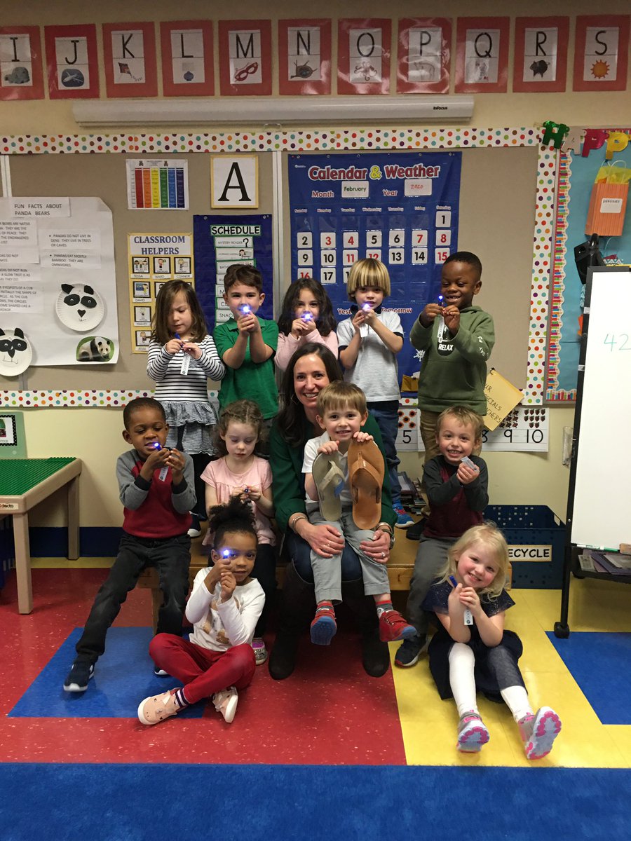 TrinityBears's tweet image. EL’s celebrating community  helpers with Alice Brown @TakeGoodSteps.  Thank you for shining a light on hunger! #Trinitylearns