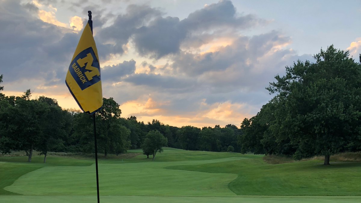 umichradrick's tweet photo. Anyone else missing those warm summer twilight rounds? https://t.co/UAvVR2xgmV