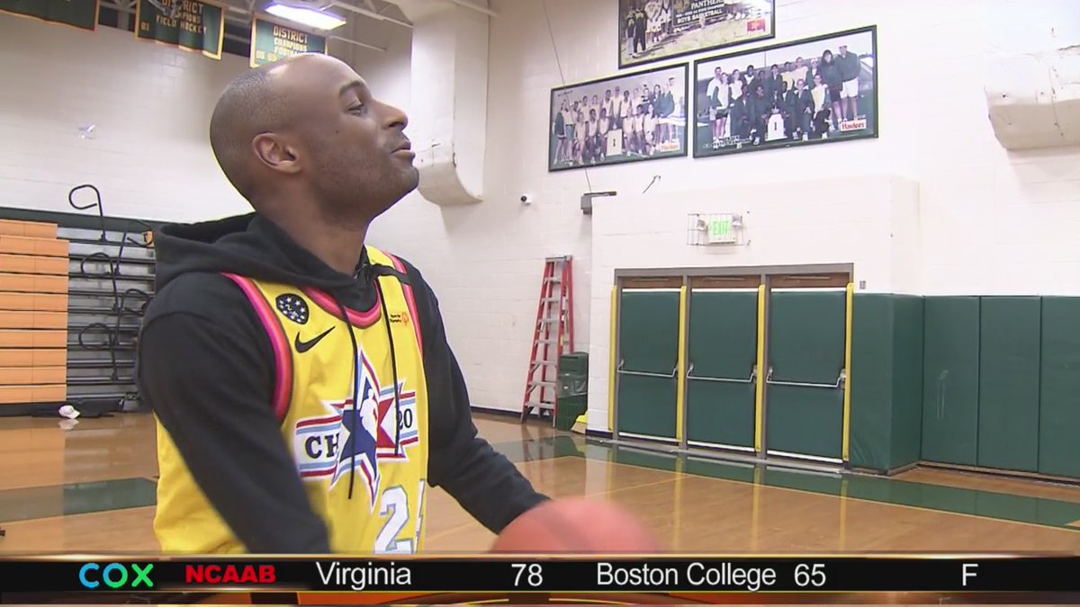 Nathan_Epstein's tweet photo. Such a terrific moment.

Dream come true for a Special Olympian Chris Carter from Williamsburg (brother of former @CNUathletics All-American @MarcusCarter_3) @WAVY_News @SpecialOlympics @nbacares @NBCSWashington @GeorgeMasonU 

VIDEO LINK: https://t.co/5DIueUo4t8 https://t.co/G4cWgCKtRs