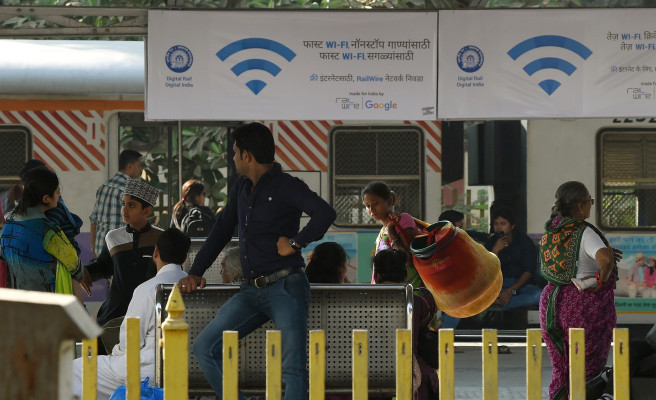 westernmode's tweet photo. Google ends its free Wi-Fi program Station https://t.co/dgTuCwDSlC https://t.co/ElIlJLzB1g