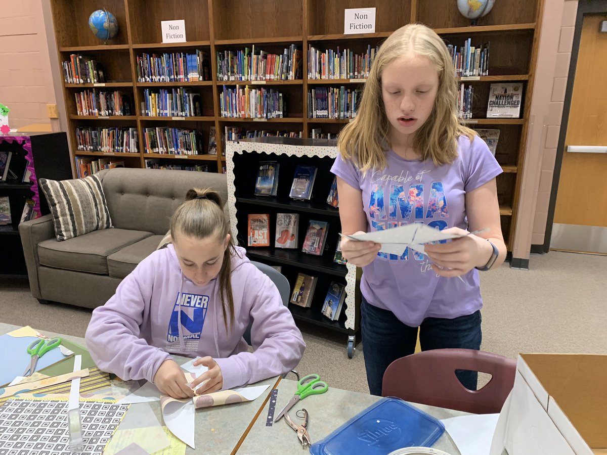 Our 7th grade Lunch and Learn students watched William Kamkwambas TED Talk and made their own pinwheels in anticipation of his visit to WMS tomorrow! Thank you <a href="/ClearviewLib/">CV Library District</a> for making this possible!! #WMSWizards #InspiRE4