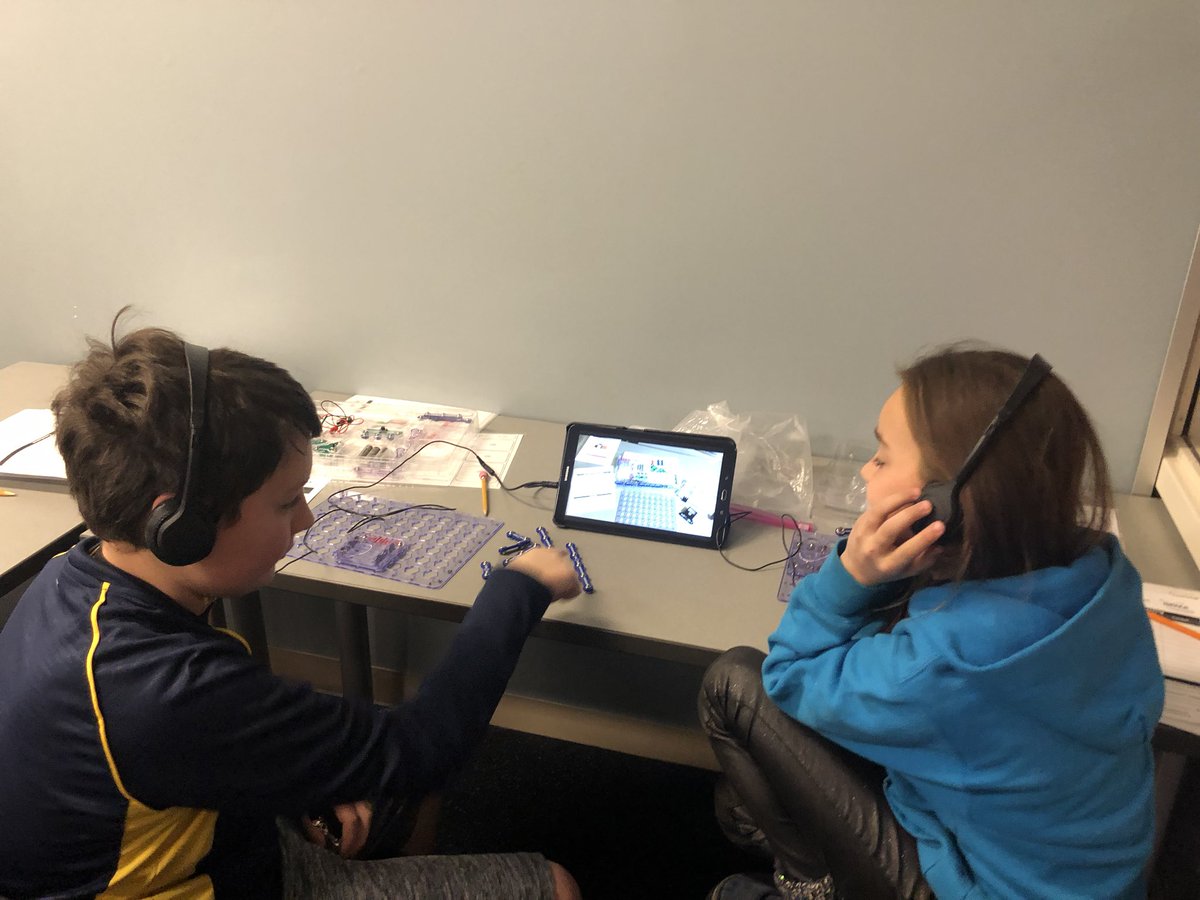 KariCroucher's tweet photo. We had an AMAZING trip to @iSPACEcincy Thankful for donors that funded it. Each Ss had an important role in our mission. #stem @MissWithrow217 https://t.co/ZKk11jZpYb