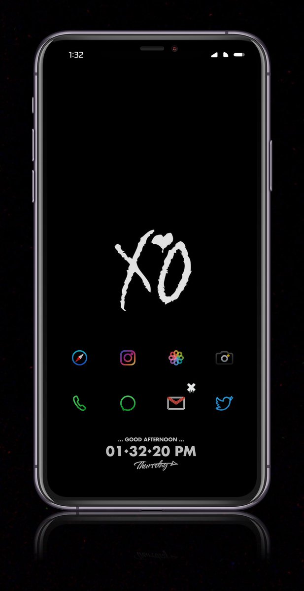 SelfXplanatoryy's tweet photo. XO - #Setup
#A13 #U0 @Pwn20wnd
#Icons - @EthanWhited
#AE - N/A
#Statusbar - @StevSarm
#SBWidget - @Simonjap63
#Homeplus - @_kritanta
#Font - @ev_ynw
#SnowBoard @SparkDev_
#XenHTML @_Matchstic
#Badge - Me (link in bio)
#Wall - Reddit (link in bio) https://t.co/AbHPqTF5Du