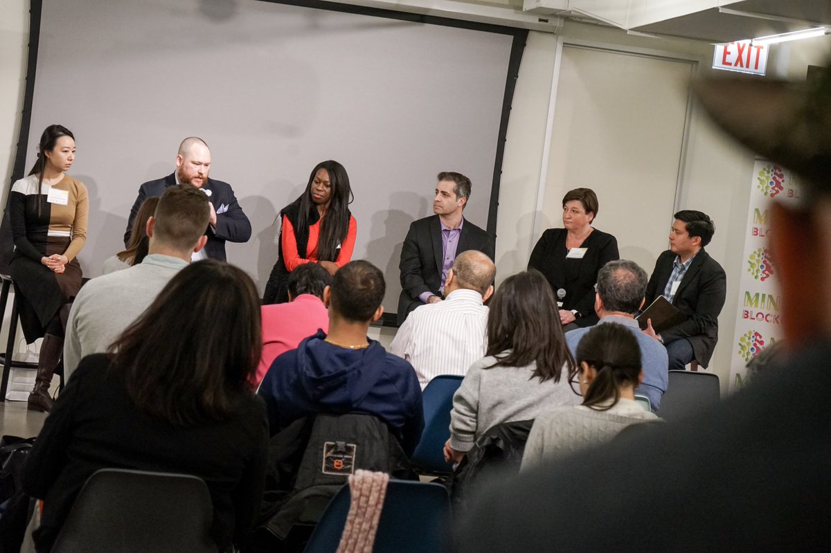 Mind4Blockchain's tweet photo. Great conversation with our panelists, partners, thought leaders and audience at our Healthcare #Forum Tues night. Stay tuned for info on our next forum! #blockchain #technology #mindtheblockchain #healthtech #chicago #futureproof @MATTERhealth @CSaccelerator @Healthtechwomen https://t.co/mbg3v19i44
