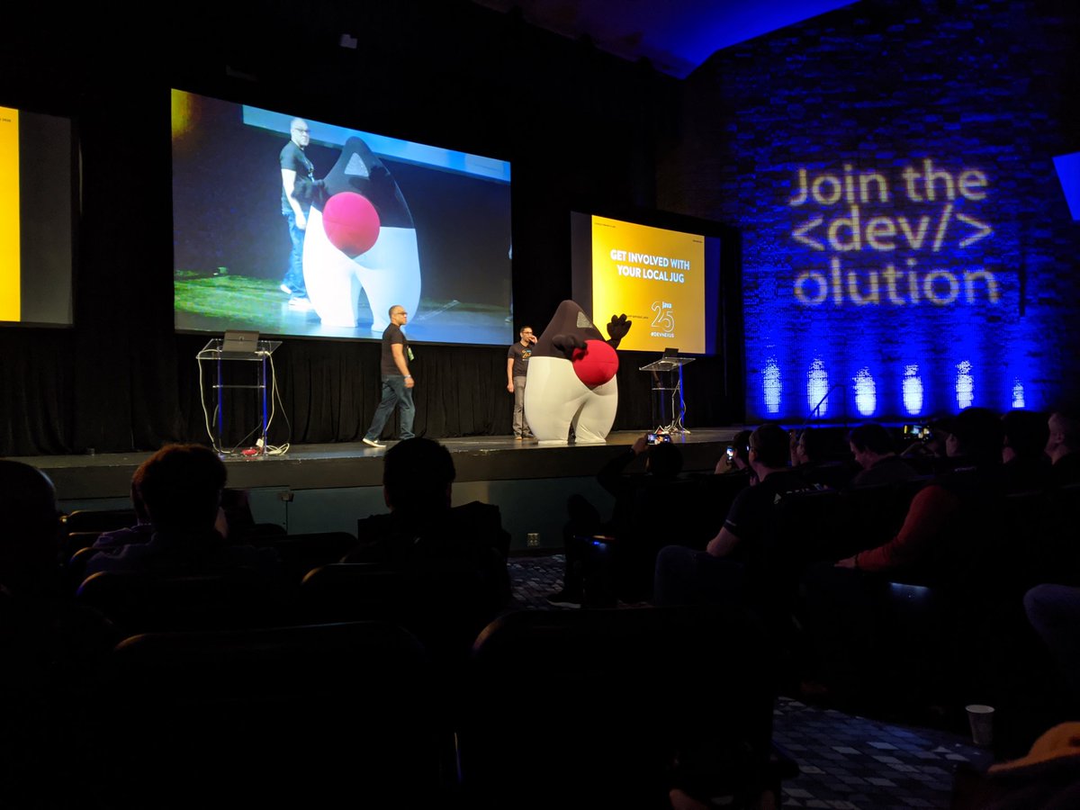 Becca Bau tweet media