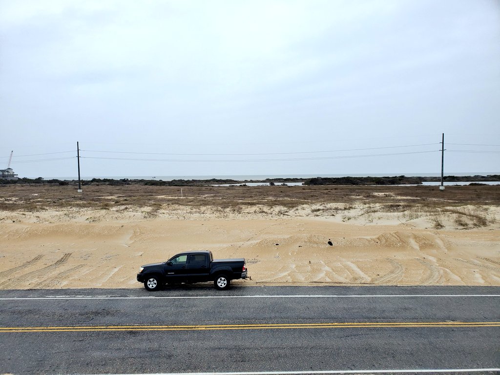 RippleEnviro's tweet photo. Launched and logging! 
Fresh @HOBODataLoggers deployed for #DUNEXOBX to study #overwash in advance of the first sign of winter along the coast. No flurries yet, but the surf is picking up. #ncwx 
@USMMarineSci @USM_GradSchool @SharasCove @ArmyERDC @morphodyn https://t.co/PYbZtYqVdQ