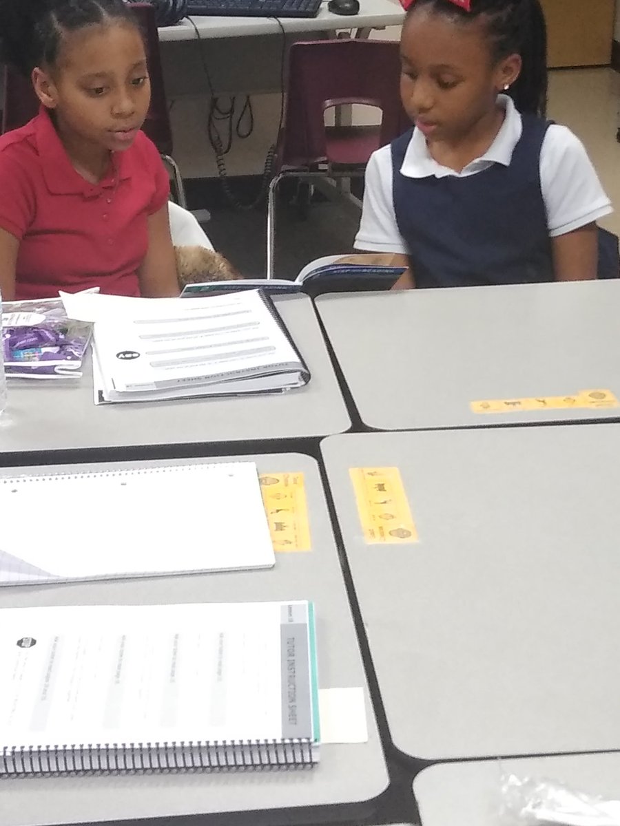 AllegraFaye's tweet photo. Learning Together Program- The 4th grade students were tutoring the 2nd graders!  #readingtogether #peertutoring @nmtrent @HolmquistES @learningtogethr https://t.co/btbtnKHuuS