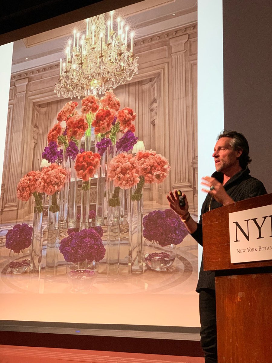 Amazing lecture &amp; stunning orchid show! 😍 <a href="/jeffleatham/">JeffLeatham</a> #JeffLeathamNYBG  #OrchidNYBG (@ Enid A. Haupt Conservatory in Bronx, NY w/ @thracianmusic) swarmapp.com/c/69dx5WabQMb