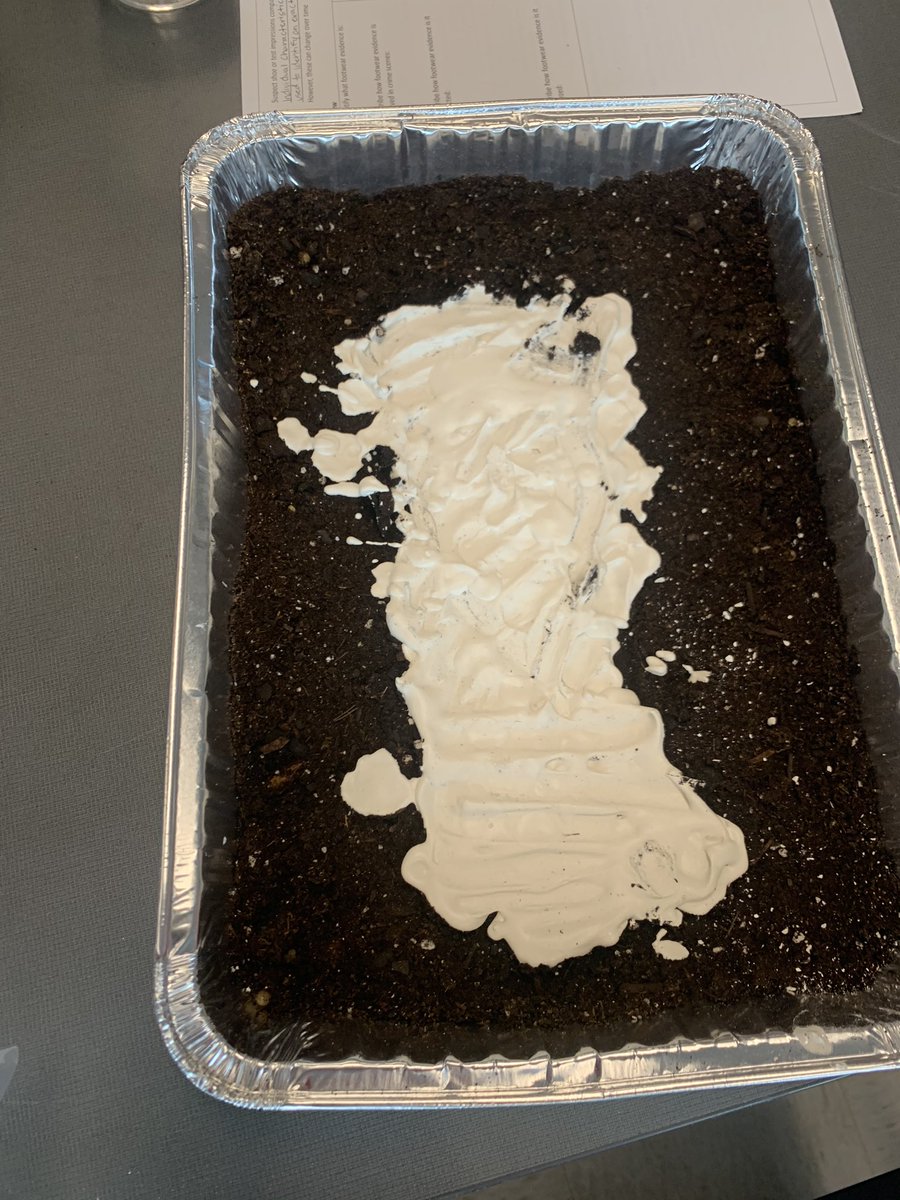 RockvaleHighCJ's tweet photo. Casting footprints in CJ III today! 🦶🔎 #RockvaleHigh_TN #RockvaleCTE #RuCoCTE #CTEMonth #RVHS_SkillsUSA https://t.co/dSFnd6vWDU