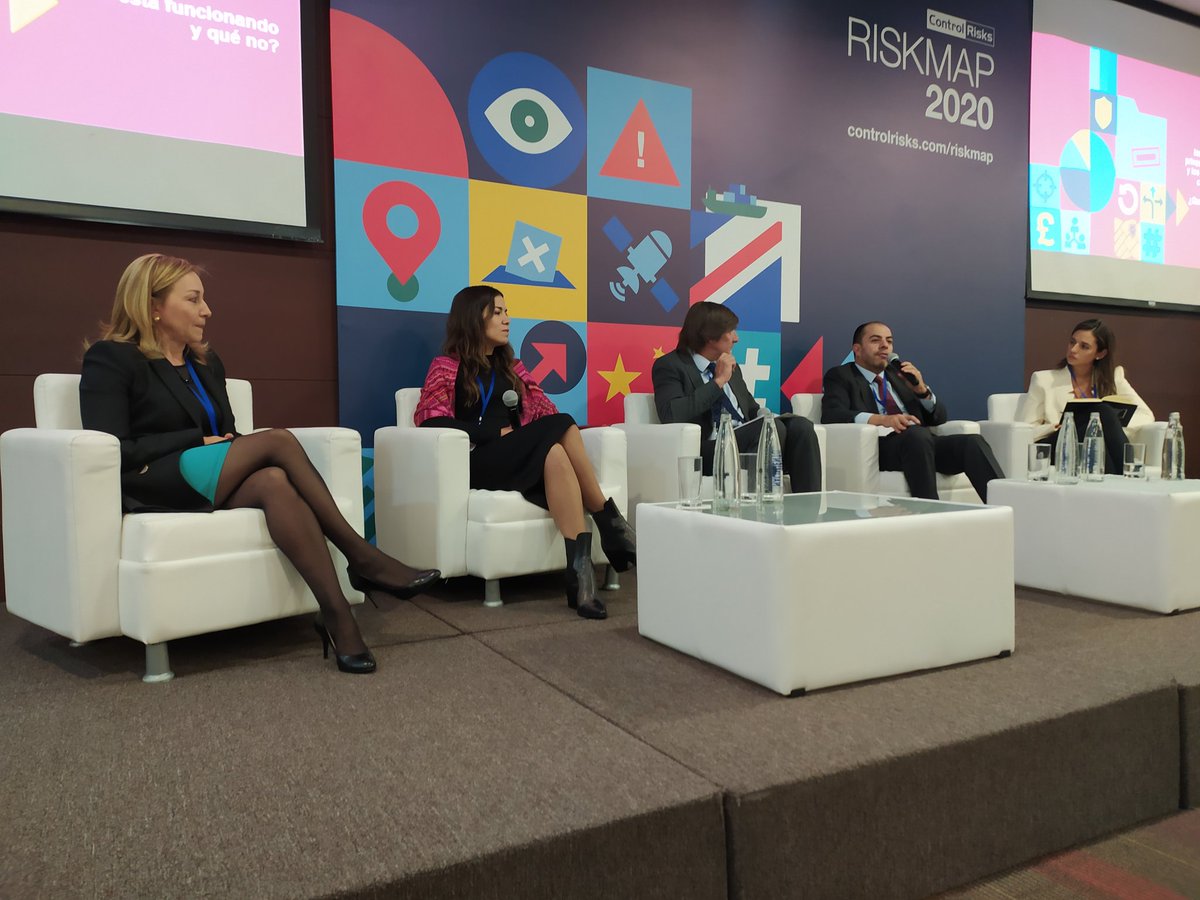 cuestion_p's tweet photo. Esta mañana, nuestra editora y cofundadora @DianaSalinasP participó en el panel #RiskMap2020 'Innovación en el sector privado, la sociedad civil y los medios en lucha contra la corrupción', de @Control_Risks https://t.co/Ma2F77bKT1