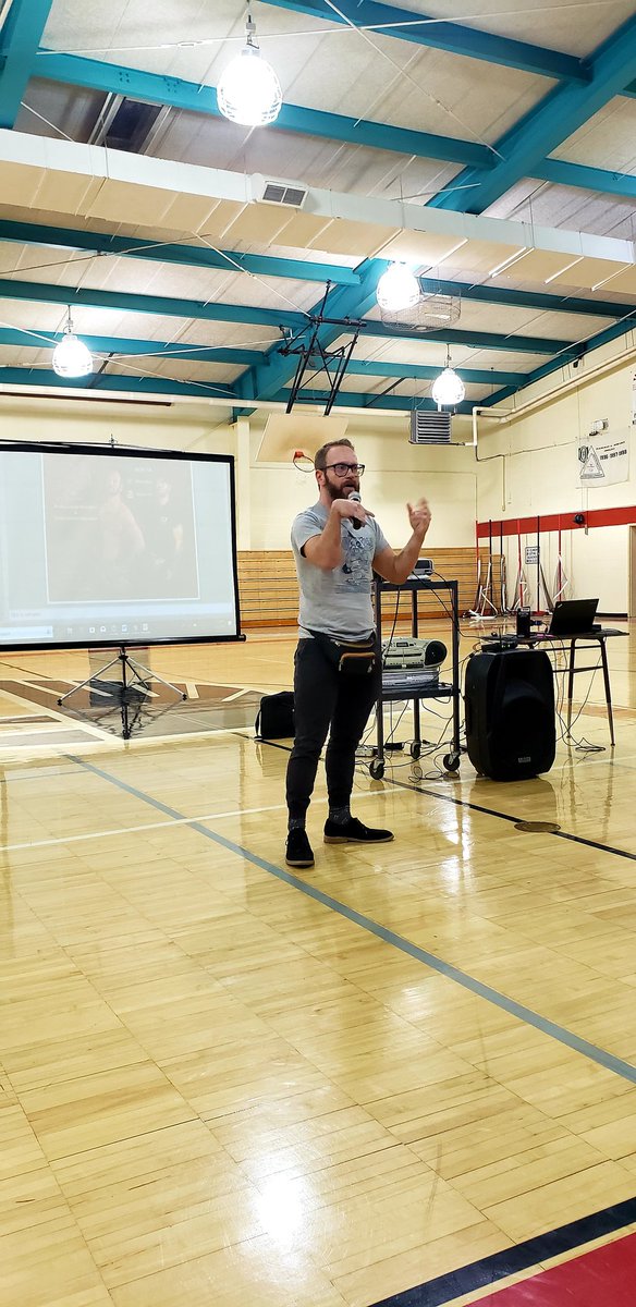 Falcon_update's tweet photo. Gregory Iron, professional wrestler who also has celebral palsy, shared his motivational message with students at SAMS today. Ask your student about his uplifting message from the assembly or small groups discussions.
@SAMSPrincipal 
#FirelandsFalcons #HandicappedHero https://t.co/115IxyiG6Q