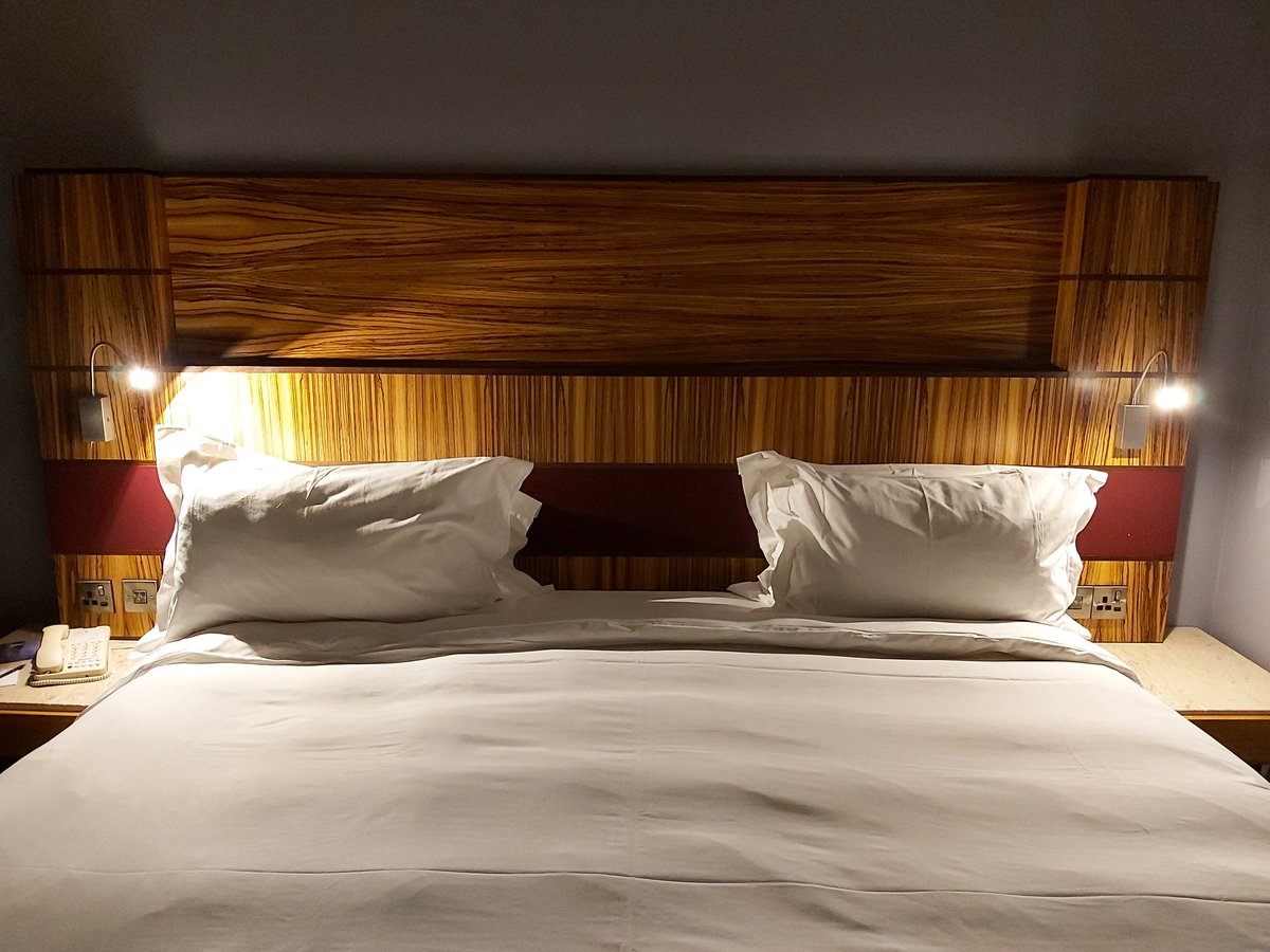 Gina O'Kelly tweet media