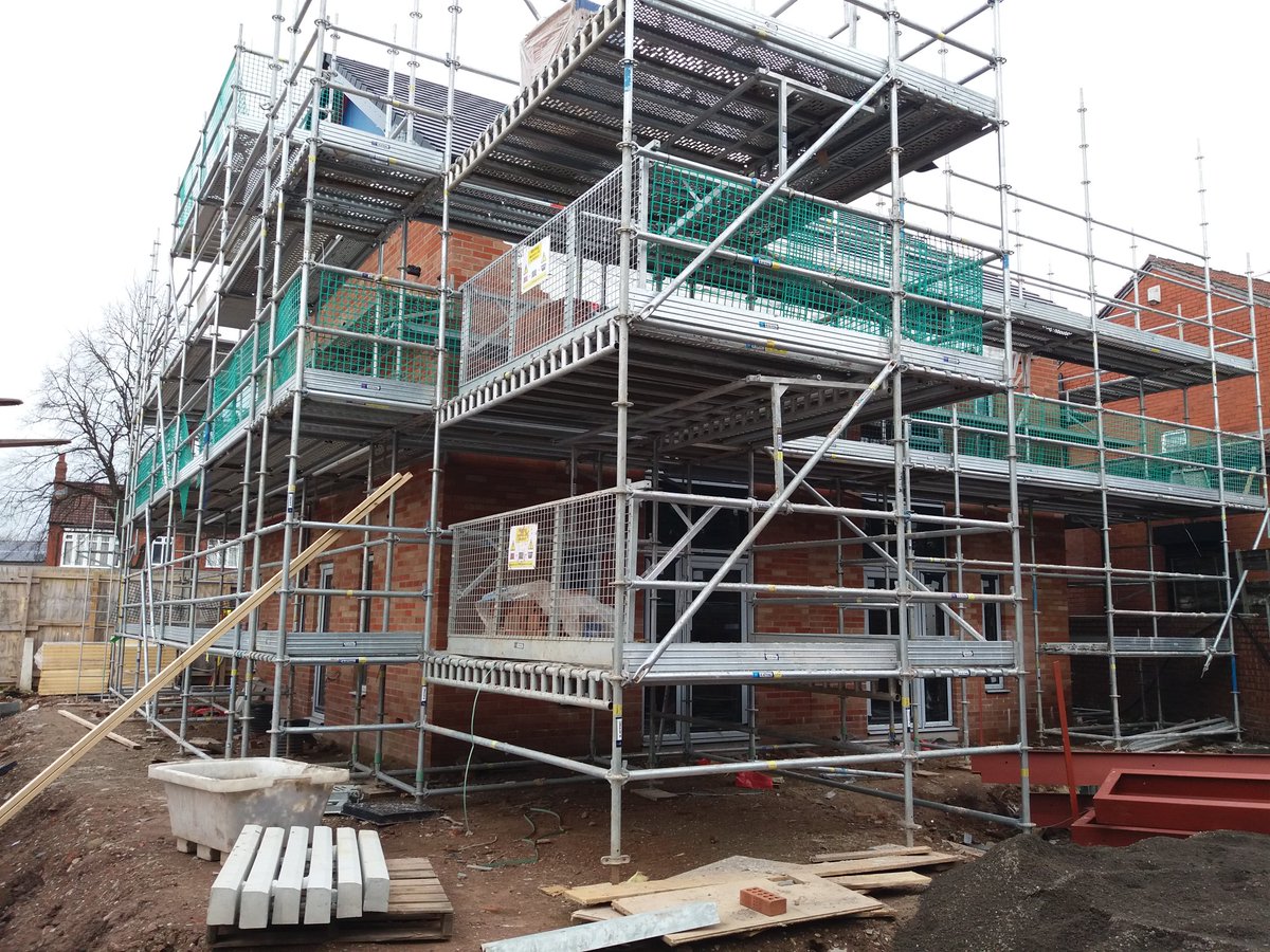 Build progress at The Curve in #Levenshulme, #Manchester is coming along nicely with doors and windows installed. 🏡

Modern new 4 bedroom 3 storey homes for market sale with #helptobuy.

Now taking off-plan reservations, contact us for more information! ow.ly/d4Hc50yrubX