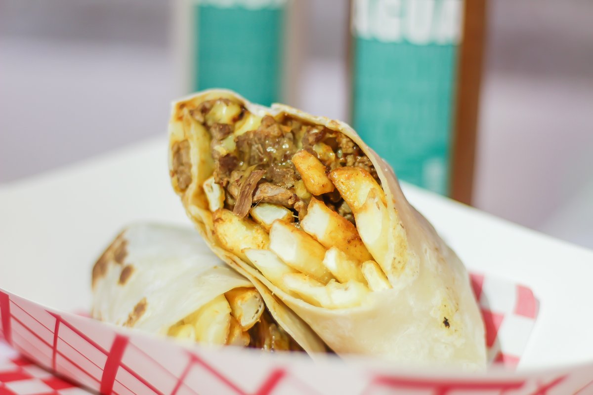 Is this papas a la francesa en un burrito delicioso? 😱😛