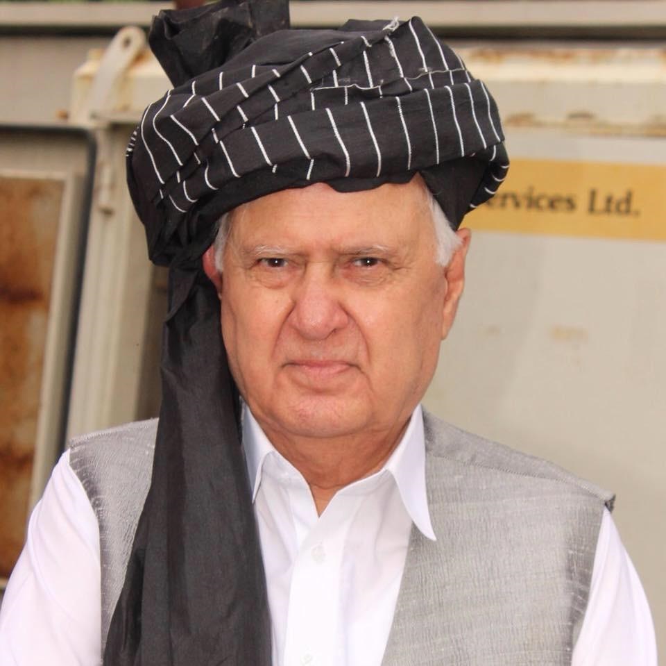 AftabSherpao's tweet photo. د يو انسان د شخصيت په جوړښت کښۍ چې دکوموعناصروشاملېدوسره ځلااوروحانيت پيدا کيږي په هغۍ کښې د مورنۍ ژبۍ کارولو او دهغې د حفاظت د احساساتو يو ځانګړې کرداروي. 
#IMLD
#InternationalMotherLanguageDay
#MotherLanguageDay2020
#MotherLanguageDay
#Pashto
1/2 https://t.co/PwBpAmhcij