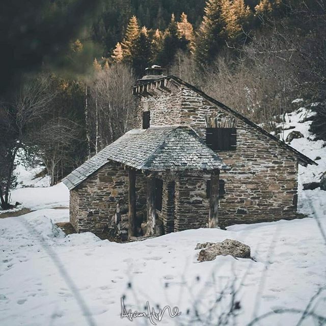 igersaran's tweet photo. Aué destacam a  @adrianarteche damb aguesta  imatge. Fòrça gràcies pes tues fòtos!
.
🔝 T R E D Ò S
.
📌Arrebrembatz: se voletz èster mencionadi seguitz-mos e etiquetatz damb #igersaran!
.
Gauditz dera Val d’Aran e dera fotografia!
.
#igersaran #igersl… https://t.co/VmmoXL6qC3 https://t.co/Be2M8LkoIy