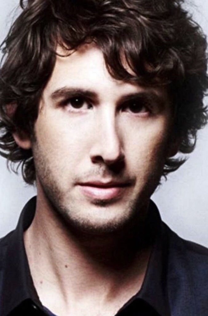 suzannede4's tweet photo. 🤪🔥😍Stream up this Thursday with this sultry TBT photo of Josh..#thoselips #deepbrowneyes #thelook #curlylocks 🥰😘 https://t.co/9bErlzpSMf