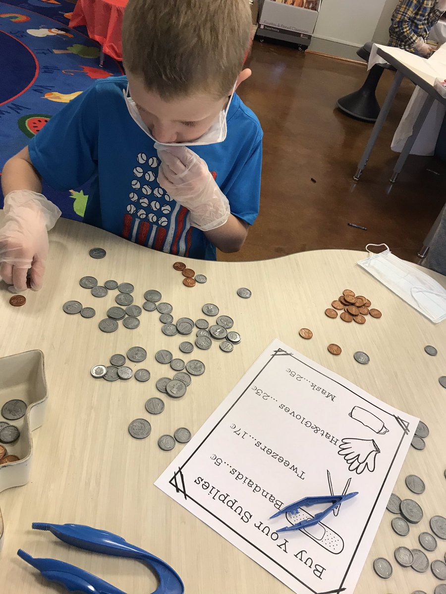 heruskasarah's tweet photo. Surgery Day @WilemonSTEAM @WaxahachieISD #wisdlovesmath https://t.co/QoceCHaMay