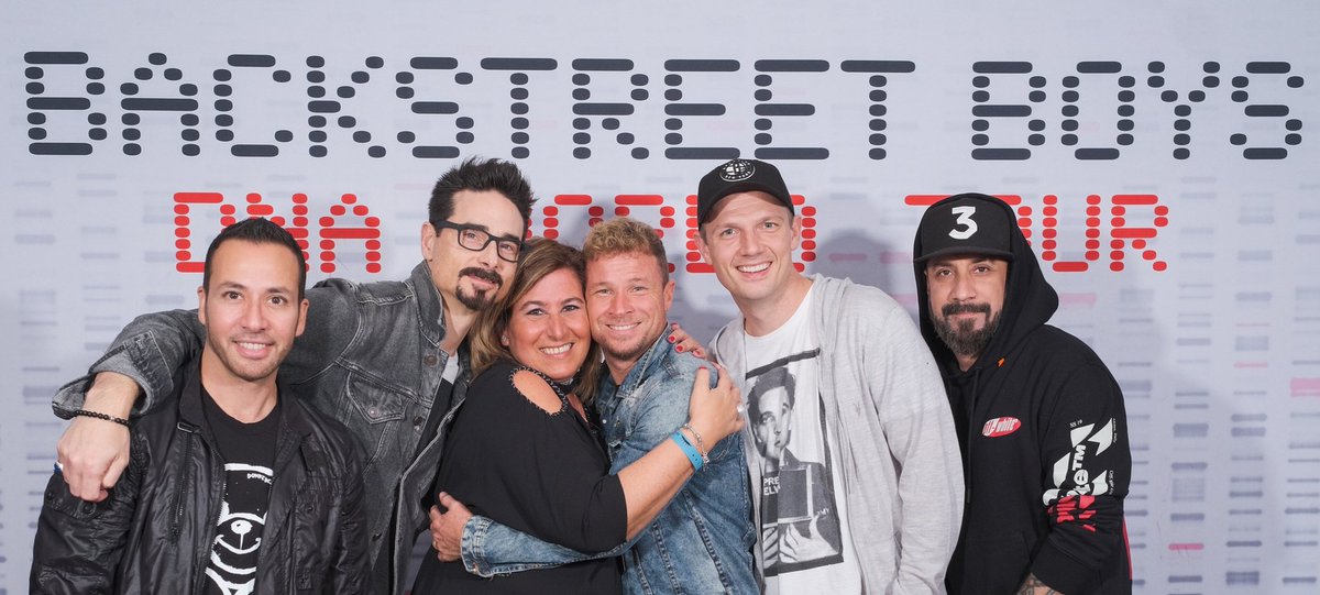 Pilouchi's tweet photo. @brian_littrell Happy Birthday 🎂  I hope you have a Good Day 🎉 and see you again in Europe🎶 Kisses from Belgium😘 https://t.co/PYNPN3Cz3A