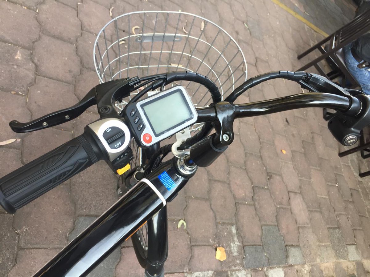 Lilianleonn's tweet photo. ¡ S E  V E N D E !

#Bicicleta Eléctrica ⚡️🚲⚡️
#Morelos https://t.co/x4Jn8G0yC9