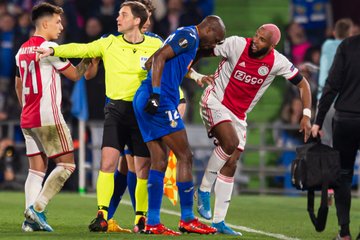 View image on Twitter