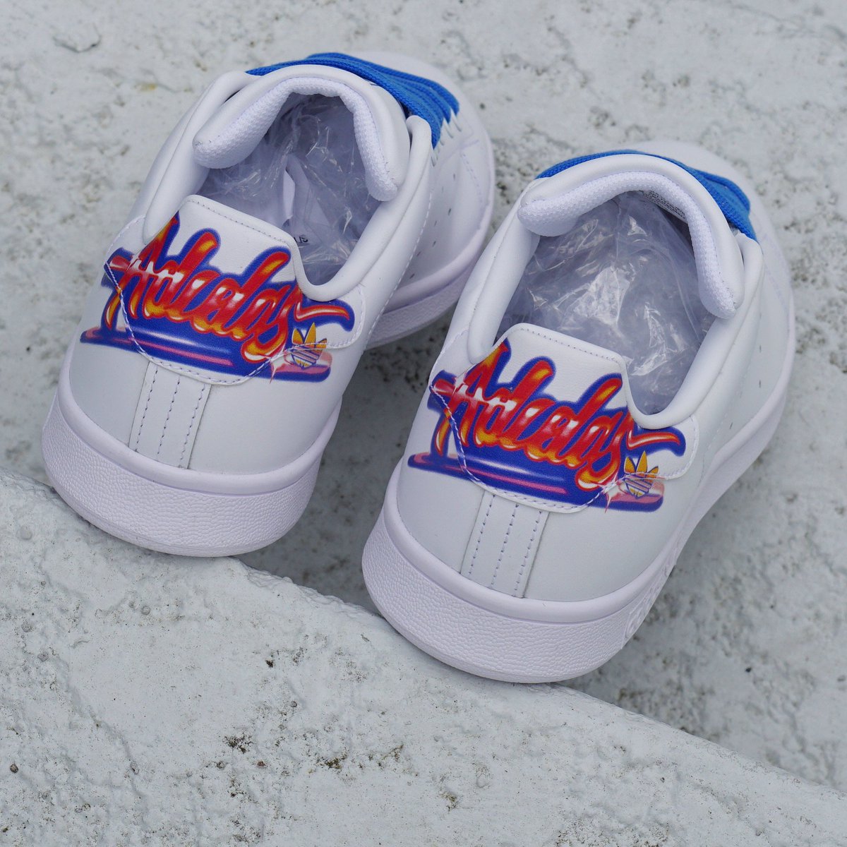 adidas nmd r1 airbrush