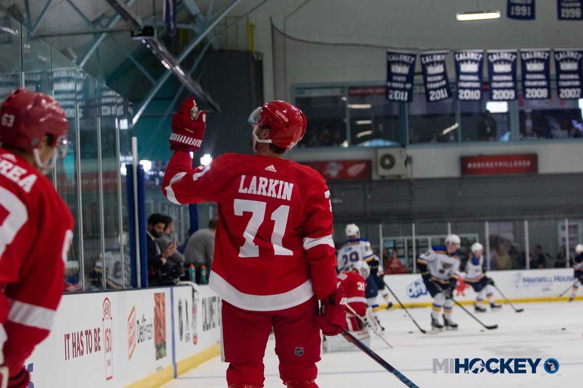 MiHockey tweet media