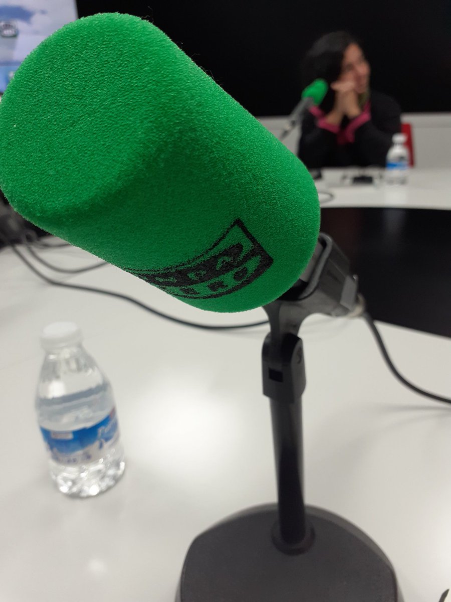 trinitro's tweet photo. Al debat de la bruixola d'Onda Cero https://t.co/NNKH9pt5Ni