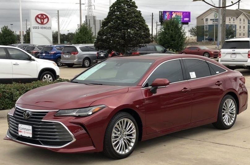 CommunityToyota's tweet photo. Standing out with style of its own, the New 2020 Toyota Avalon Limited's are here and you don't want to miss it. See more here: https://t.co/EE54ge804p https://t.co/IZq1P0mYAZ