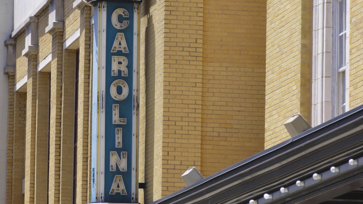 durhamcambria's tweet photo. Will you be "Shattered" or will you see O.A.R.'s @ofarevolution #SpringFlingTour at the @CarolinaDurham on 3/6? https://t.co/ePaCN3cBis #DurhamMusic
📸: @DiscoverDurham https://t.co/SmSfDP6RGP
