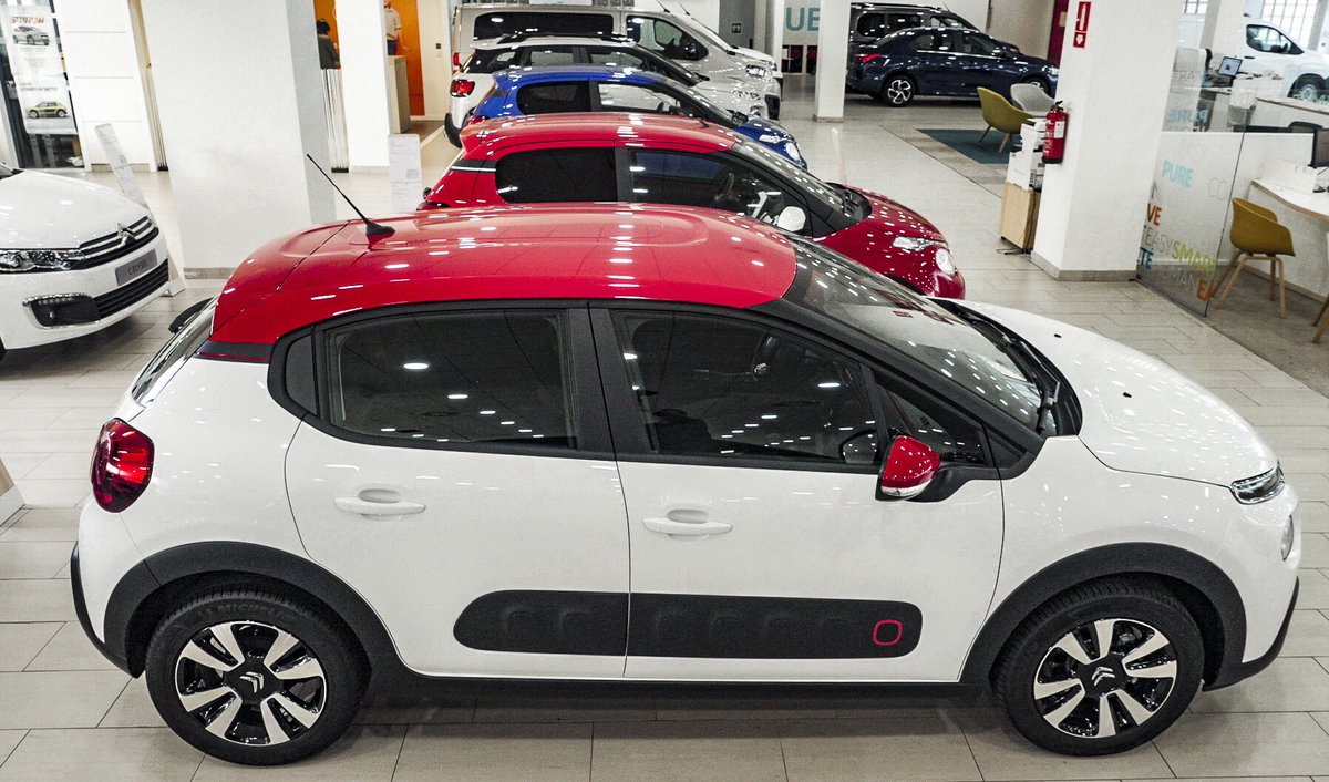 urkiolamotor's tweet photo. 🔥OFERTA CITROËN C3🔥
⏳Sólo en febrero
🚗 C3 83cv Feel Gasolina 👉 11.900€
✔️Oferta válida dejando cualquier coche a cambio y financiando todo el importe

*La foto puede que no coincida con el modelo en su totalidad https://t.co/hvpqGSGAos
