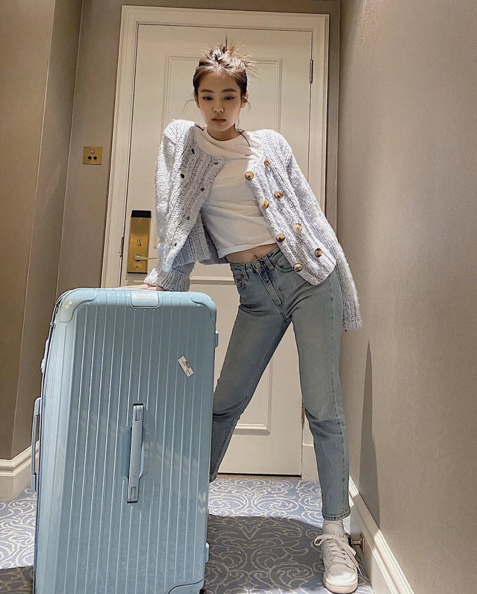 jennie tweet media