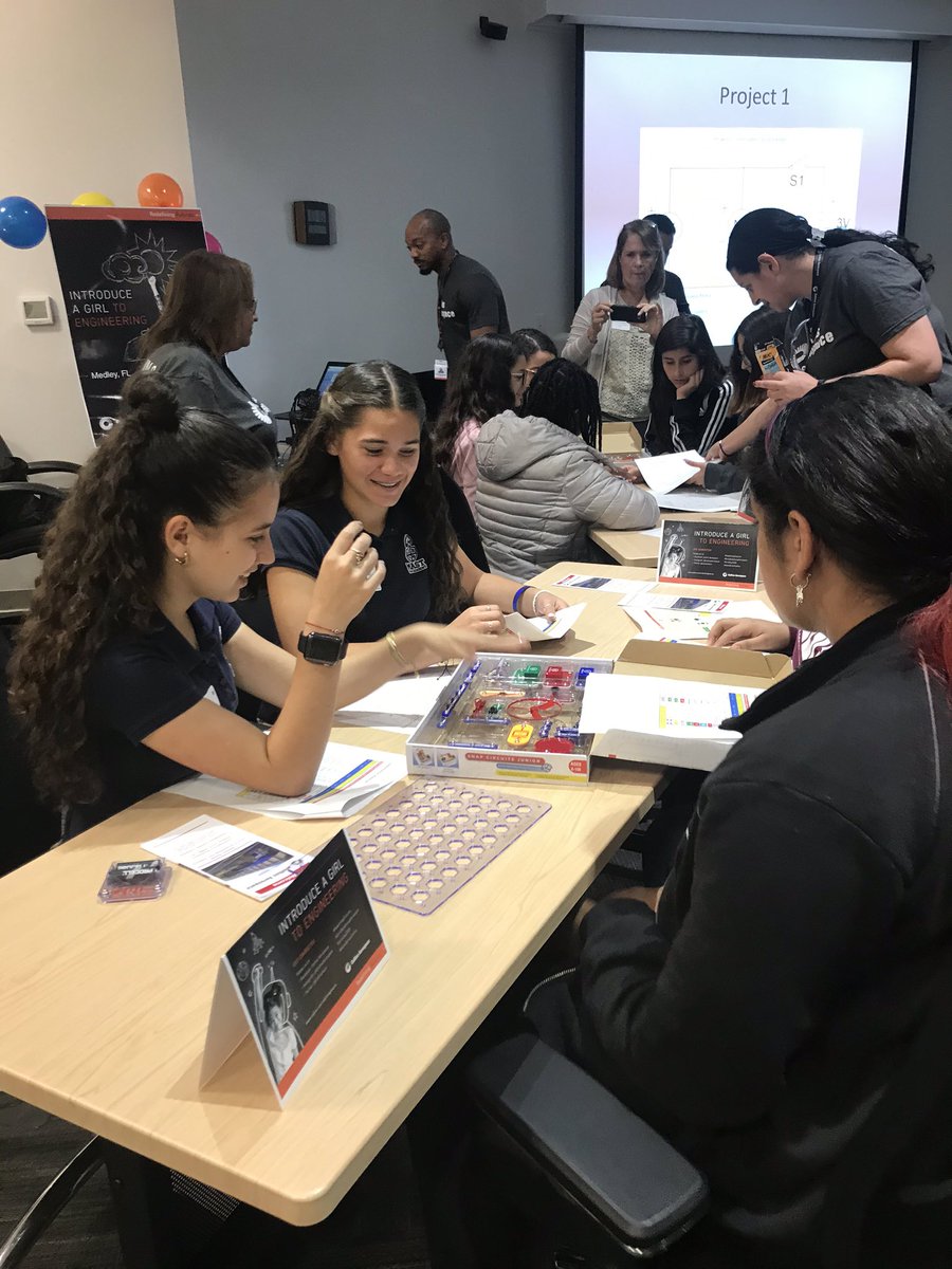 Introduce a Girl to Engineering Day!  Thank you Collins Aerospace Engineering for a fun and informative day.  Girls will rule the world. #redefiningfutures #girlsredefiningaerospace #alphabravocollins @josemartimast