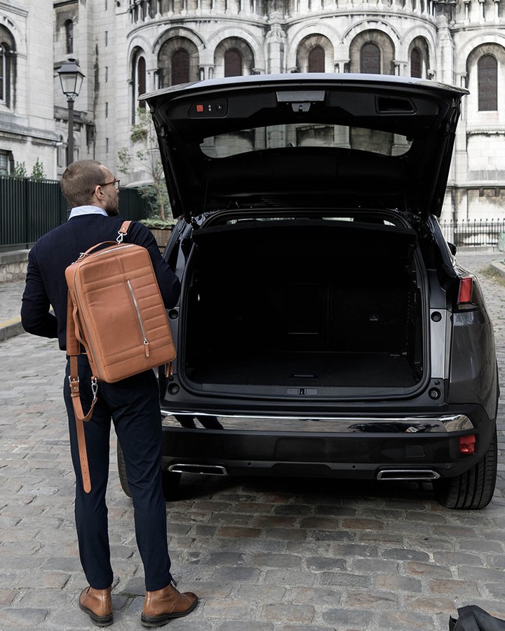 PeugeotTersa's tweet image. Mucho espacio para una aventura. #Peugeot3008SUV
#Autos #AutodelDia #Tijuana #Peugeot #SUV #CarsOfInstagram